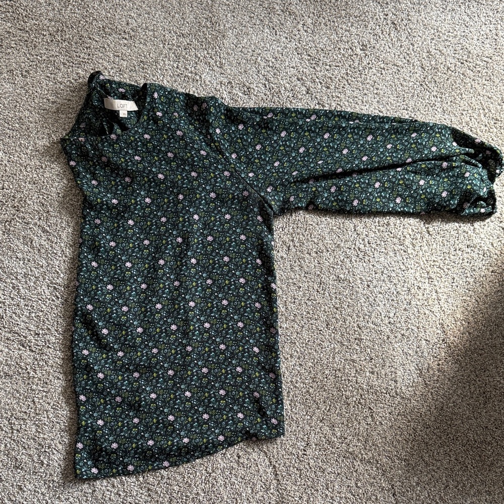 Loft Floral Green Women's Top